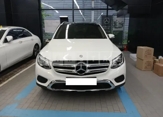 Photo 2 of 22: 2016 Mercedes-Benz GLC220d 4Matic — Korean insurance auction