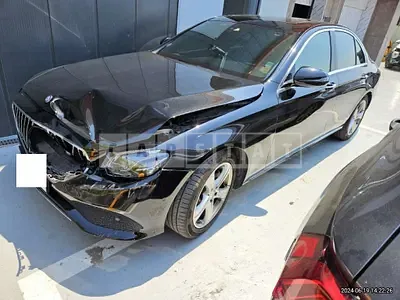 Photo 1 of 15: 2017 Mercedes-Benz E220d — Korean insurance auction