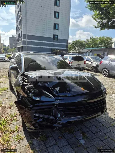Photo 1 of 32: 2023 Porsche Cayenne E-Hybrid Coupe, VIN WP1BE29Y9PDA93164 — Korean insurance auction
