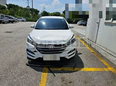 Photo 1 of 29: 2017 Hyundai Tucson TL 2.0 (4WD), VIN KMHJ281ADHU479055 — Korean insurance auction