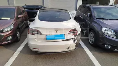 Photo 1 of 45: 2021 Tesla Model 3 Long Range, VIN 5YJ3E1EB0MF947013 — Korean insurance auction