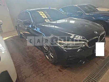 Photo 2 of 8: 2018 BMW 520d — Korean insurance auction