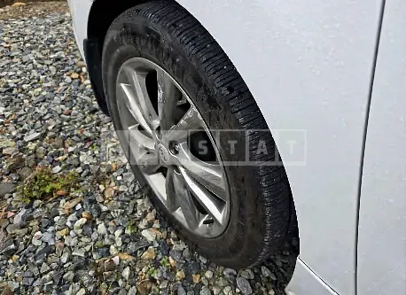 Photo 2 of 17: 2019 Kia Carnival — Korean insurance auction