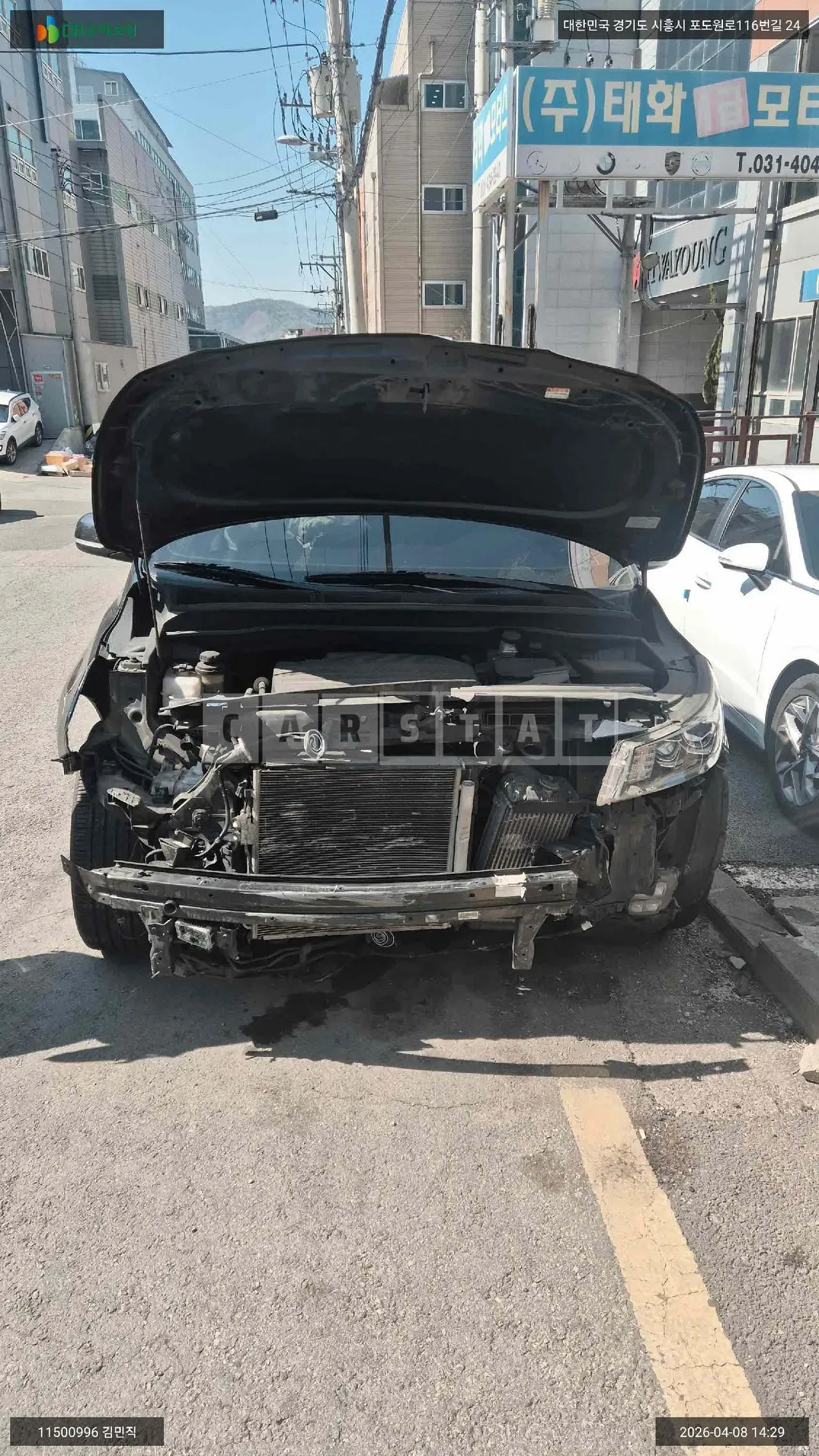 Photo 2 of 44: 2018 Kia Carnival, VIN KNAMC81ABKS446389 — Korean insurance auction