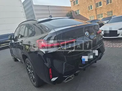 Photo 1 of 24: 2024 BMW X4 xDrive20i — Korean insurance auction