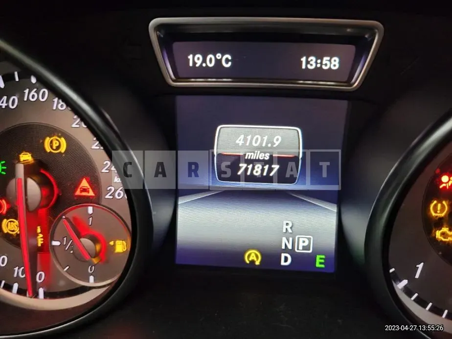 Photo 2 of 25: 2015 Mercedes-Benz GLA200 CDI — Korean insurance auction