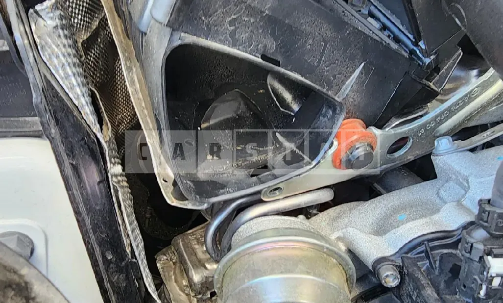 Photo 2 of 14: 2022 Mercedes-Benz E250, VIN W1KZF4FB3NB077419 — Korean insurance auction