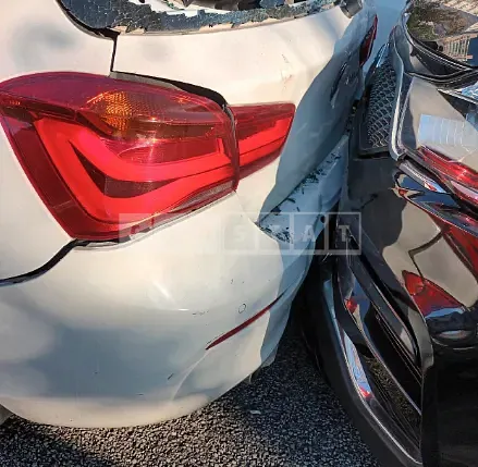 Photo 2 of 3: 2018 BMW 118d, VIN WBA1S5100J5L14372 — Korean insurance auction