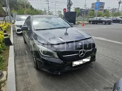 Photo 1 of 24: 2015 Mercedes-Benz CLA200 CDI — Korean insurance auction