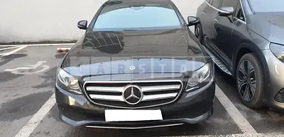 Photo 1 of 18: 2020 Mercedes-Benz E300, VIN W1KZF4JB0LA859333 — Korean insurance auction