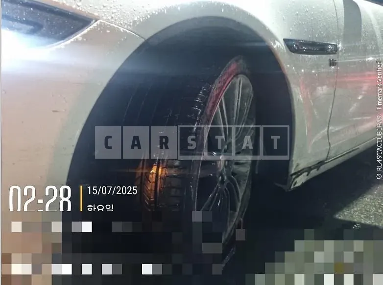 Photo 2 of 22: 2017 Jaguar XJ 3.0d — Korean insurance auction