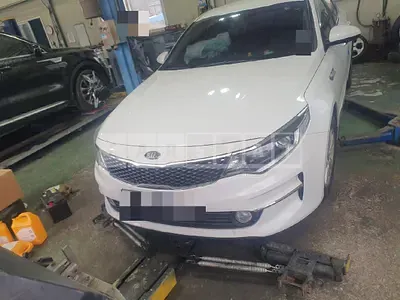 Photo 1 of 7: 2015 Kia K5 LPG, VIN KNAGT416BGA020270 — Korean insurance auction