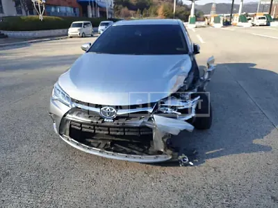 Photo 1 of 5: 2015 Toyota Camry, VIN 4T1BF1FKXFU970876 — Korean insurance auction