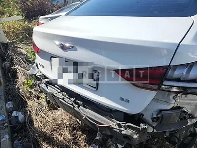 Photo 1 of 17: 2017 Genesis G80 3.3 — Korean insurance auction