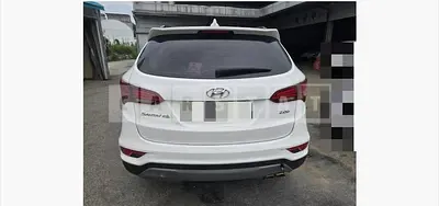Photo 1 of 34: 2017 Hyundai Santa Fe DM, VIN KMHSW81UBJU784711 — Korean insurance auction