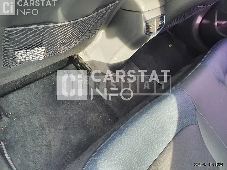 Photo 2 of 12: 2016 Hyundai Modern Ionic, VIN KMHC051CGGU004501 — Korean insurance auction