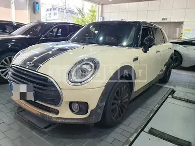 Photo 1 of 10: 2021 MINI Cooper D Clubman, VIN WMW71BB06M2P32466 — Korean insurance auction