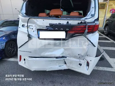 Photo 1 of 26: 2024 Toyota Alphard Hybrid — Korean insurance auction