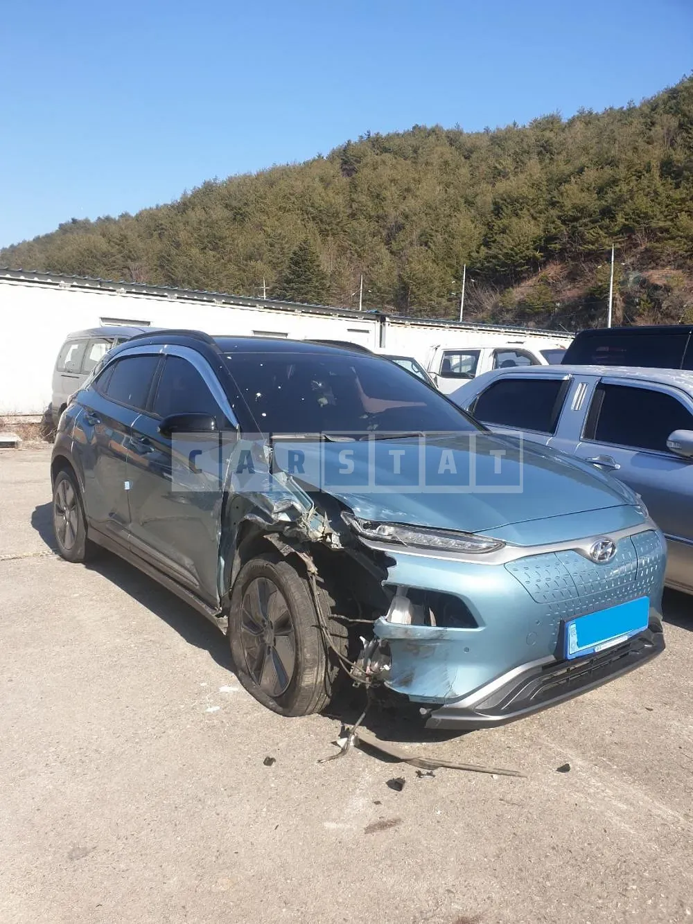 Photo 2 of 8: 2018 Hyundai Kona Electric, VIN KMHK381GFKU000627 — Korean insurance auction