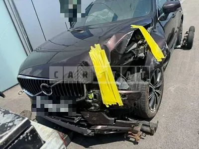 Photo 1 of 18: 2019 Volvo XC60T6 AWD — Korean insurance auction