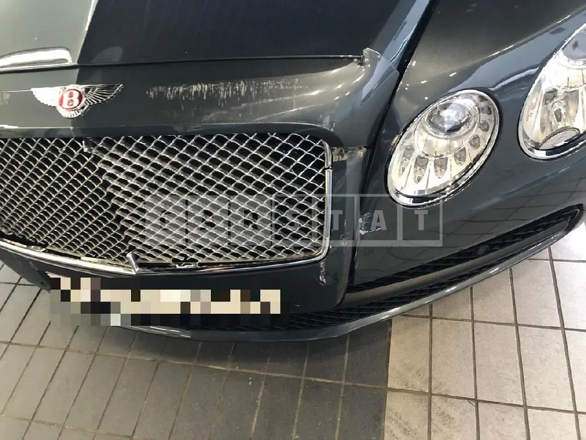 Photo 2 of 20: 2018 Bentley Flying Spur V8 — Korean insurance auction
