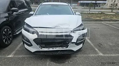 Photo 1 of 17: 2019 Hyundai Kona, VIN KMHK4815GKU412549 — Korean insurance auction