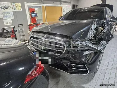 Photo 1 of 44: 2023 Mercedes-Benz S400 d 4Matic — Korean insurance auction