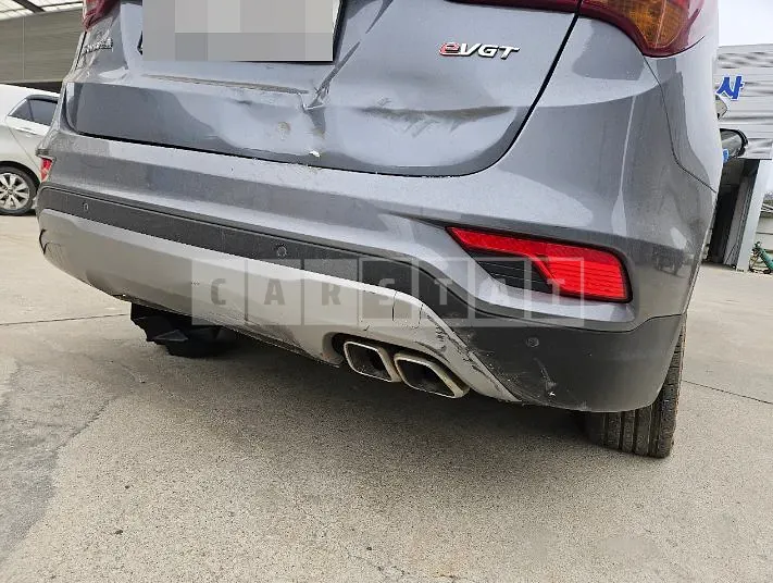 Photo 2 of 27: 2017 Hyundai Santa Fe 2.0, VIN KMHSW81UBHU769914 — Korean insurance auction