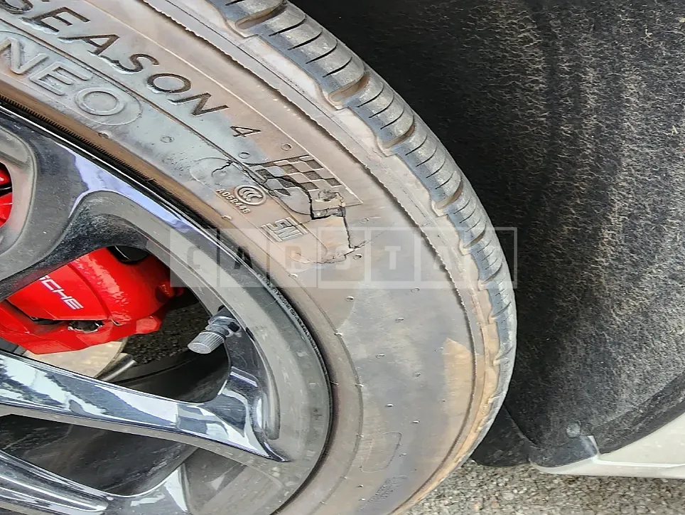 Photo 2 of 30: 2022 Porsche Macan GTS, VIN WP1AF2959NLB45653 — Korean insurance auction