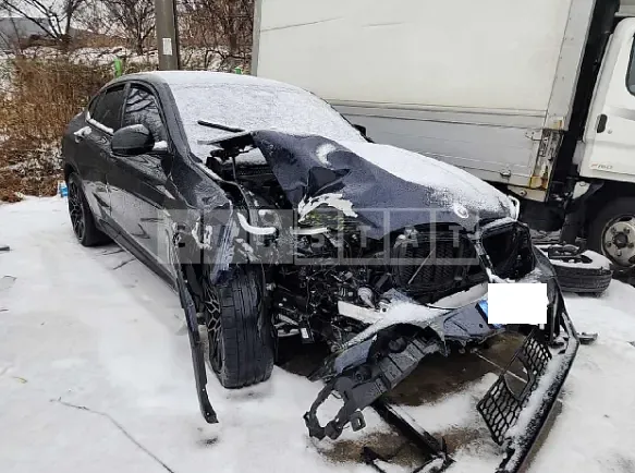Photo 2 of 50: 2022 BMW X4 M Competition, VIN WBS21EC02N9M78916 — Korean insurance auction
