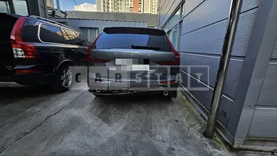 Photo 1 of 18: 2018 Volvo XC60D5 AWD — Korean insurance auction