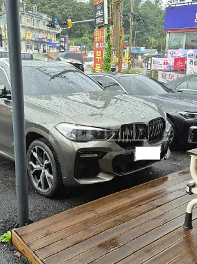2020 BMW X6 xDrive 30d M Sport Package