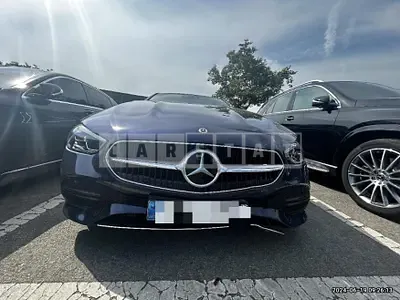 Photo 1 of 31: 2024 Mercedes-Benz C300 4Matic — Korean insurance auction