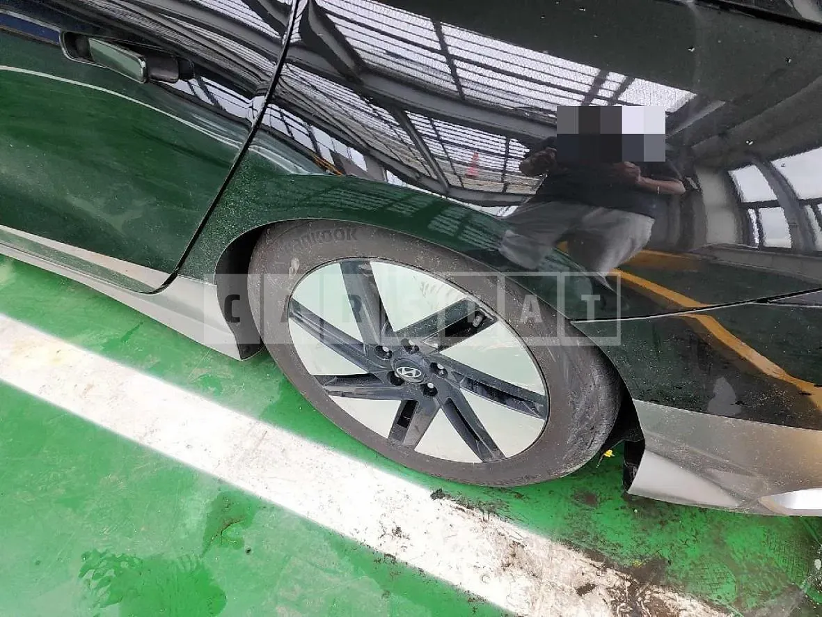 Photo 2 of 28: 2022 Hyundai Ionic 6 Long Range — Korean insurance auction