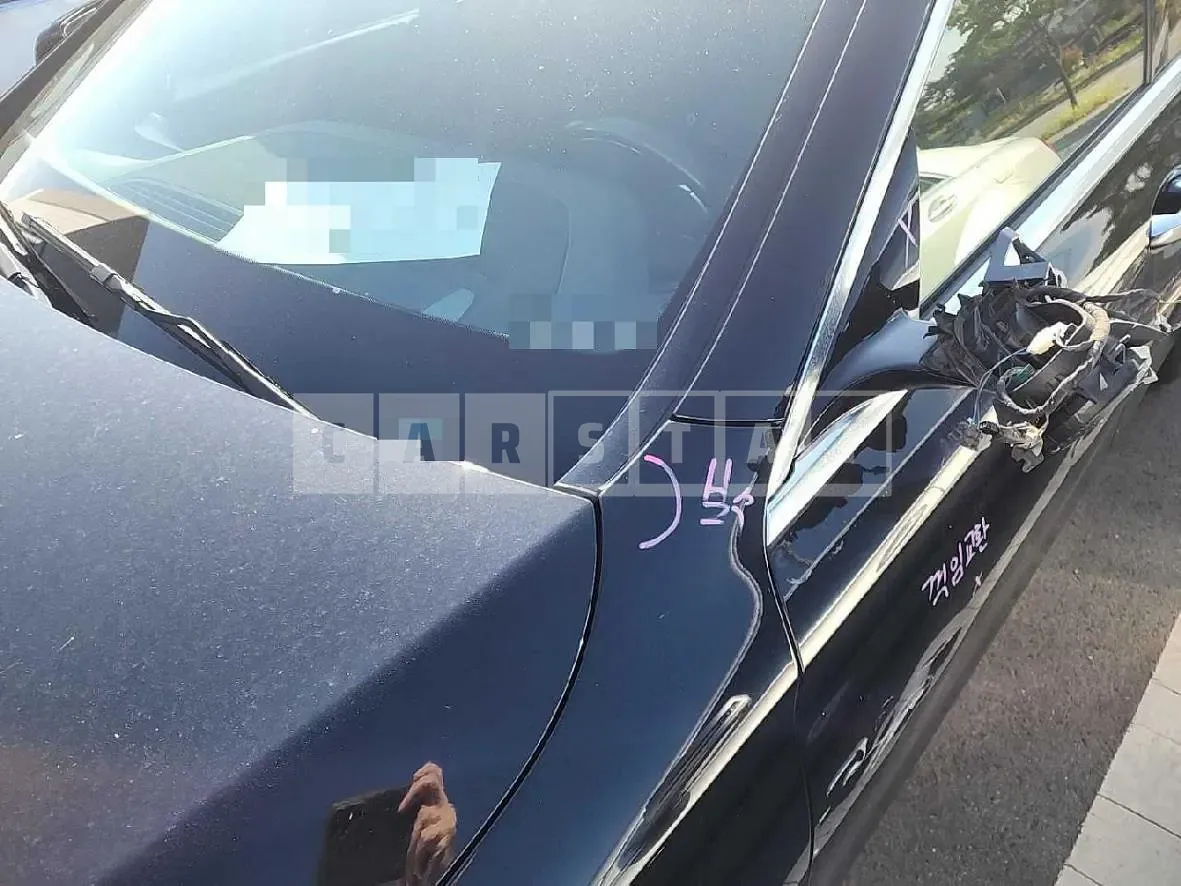 Photo 2 of 15: 2016 Mercedes-Benz E220 d — Korean insurance auction