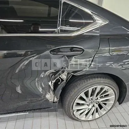 Photo 2 of 16: 2026 Lexus ES300h — Korean insurance auction