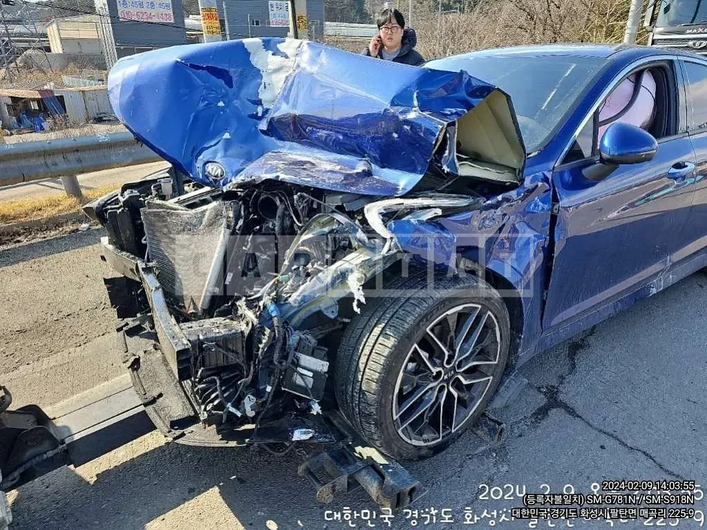 Photo 2 of 19: 2020 Kia K5, VIN KNAG3412BLA019303 — Korean insurance auction