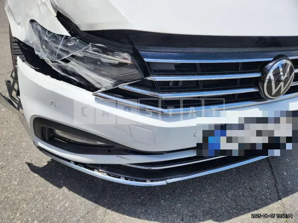 Photo 2 of 21: 2021 Volkswagen The Passat GT 2.0 TDI — Korean insurance auction