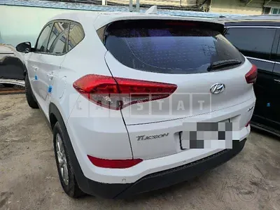 Photo 1 of 16: 2015 Hyundai Tucson TL 1.7, VIN KMHJ2815GGU010607 — Korean insurance auction