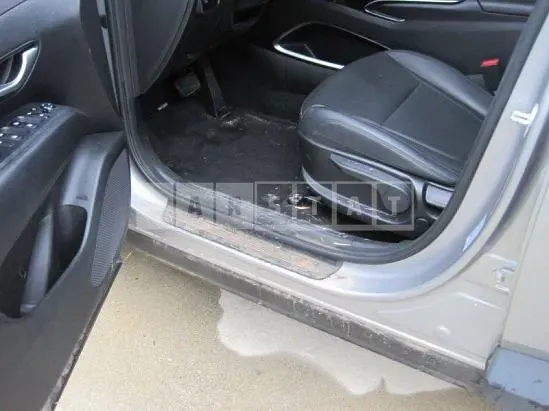 Photo 2 of 6: 2022 Hyundai Tucson — Korean insurance auction