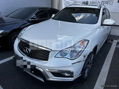 Photo 1 of 14: 2016 Infiniti QX50, VIN JNKBJ07F6GM500021 — Korean insurance auction