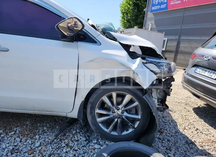 Photo 2 of 26: 2019 Kia Carnival Limousine — Korean insurance auction