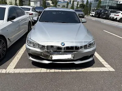 2015 BMW BMW 320d