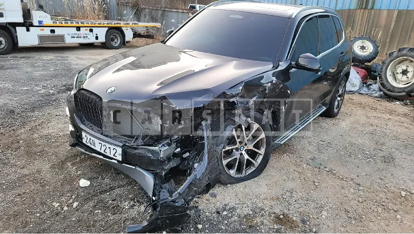 Photo 2 of 22: 2019 BMW X5 xDrive 30d, VIN WBACV6108KLJ90404 — Korean insurance auction