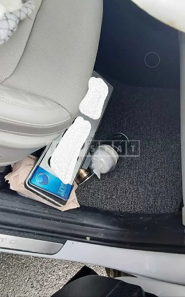 Photo 2 of 40: 2023 Kia Sorento, VIN KNARL81GBPA135233 — Korean insurance auction