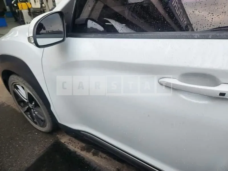 Photo 2 of 36: 2018 Hyundai Kona — Korean insurance auction