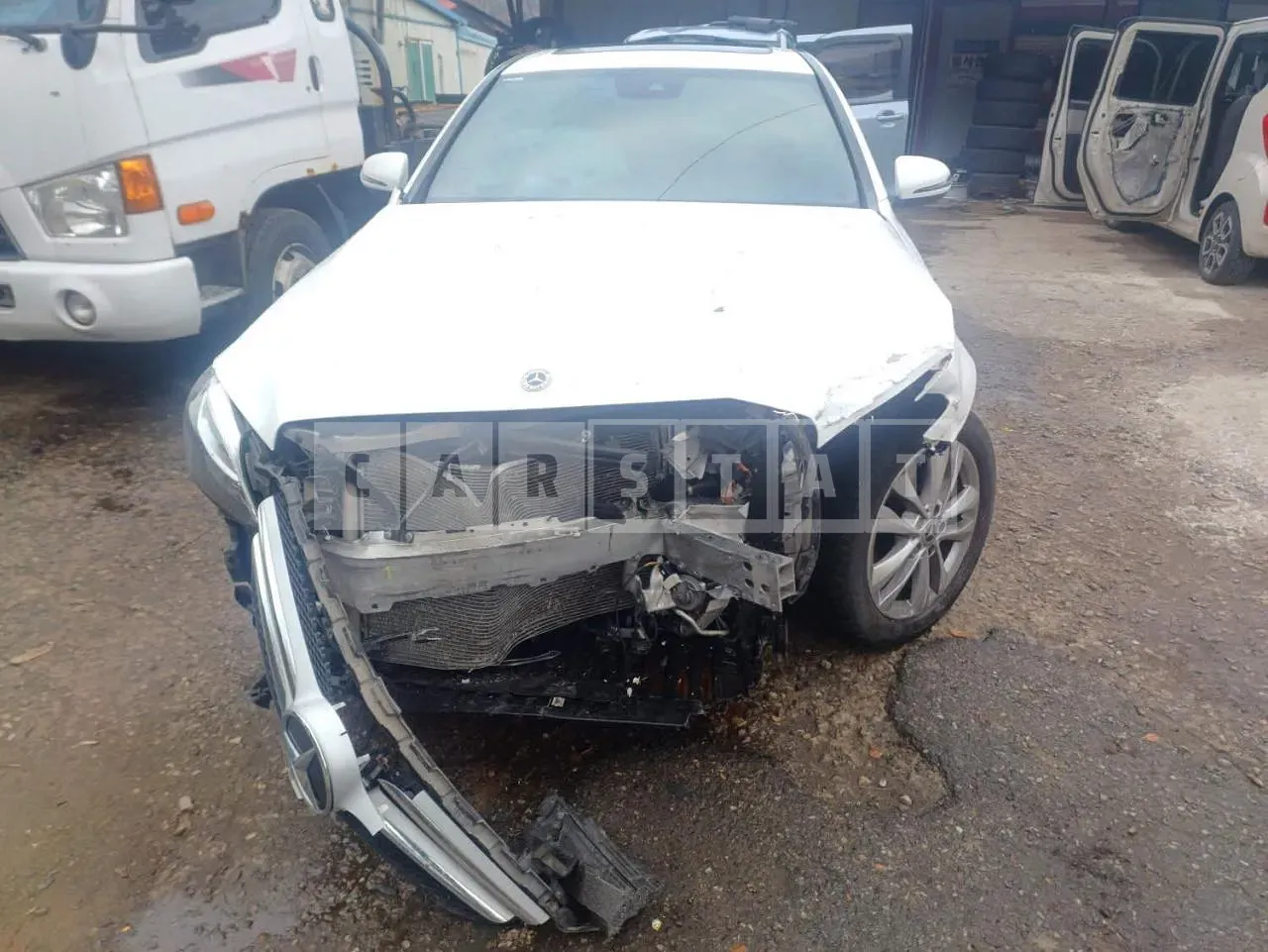 Photo 2 of 13: 2020 Mercedes-Benz C200, VIN WDDWF8AB1LR562535 — Korean insurance auction