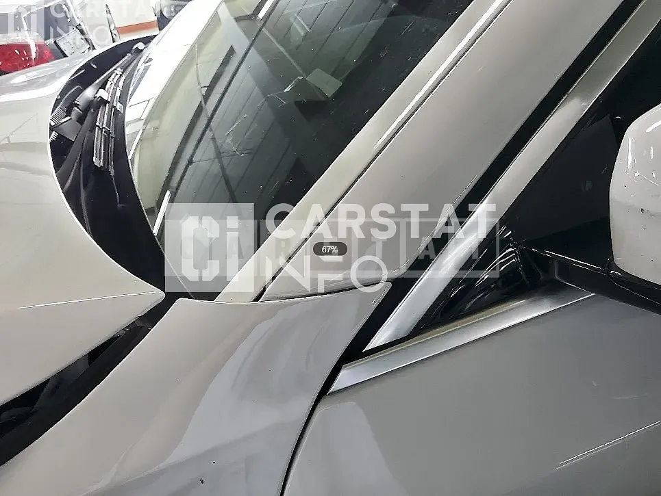 Photo 2 of 10: 2018 BMW 520d xDrive, VIN WBAJC5103JWB87790 — Korean insurance auction