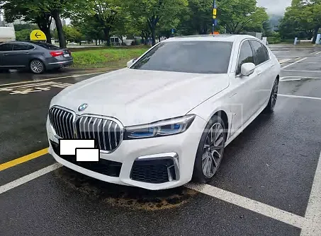 Photo 2 of 28: 2021 BMW 745e iPerformance, VIN WBA7D6109MCG70834 — Korean insurance auction