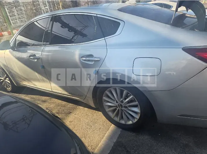 Photo 2 of 15: 2016 Kia K7 — Korean insurance auction